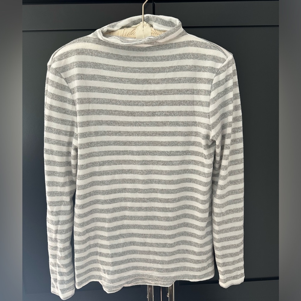 Beach lunch lounge striped sweater